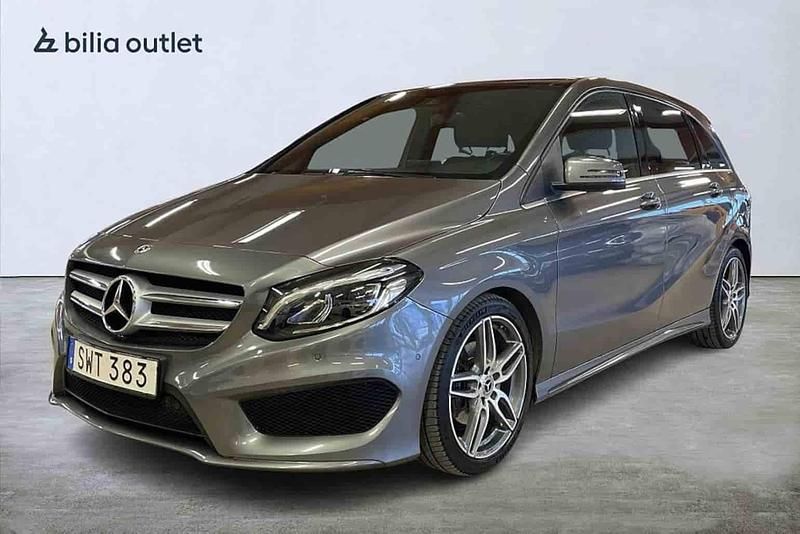 Grå Begagnad 2018 Mercedes 200 Halvkombi | 194 900 kr - Bild 1/1