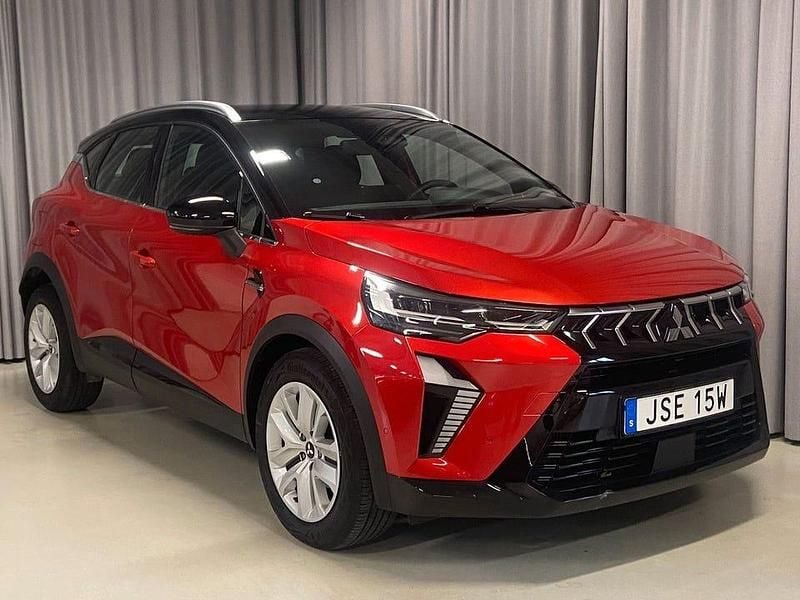 Röd Begagnad 2024 Mitsubishi ASX Intense SUV | 279 900 kr (Marknadspris) - Bild 1/3
