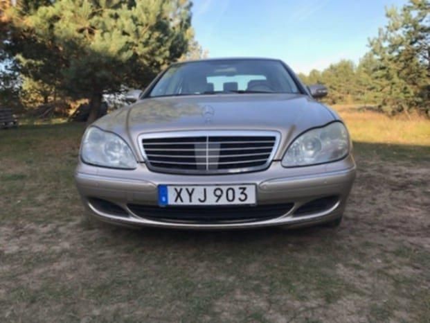 Brun Begagnad 2004 Mercedes S500 Sedan | 69 000 kr - Bild 1/4