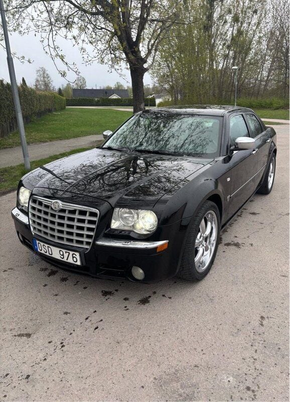 Svart Begagnad 2007 Chrysler 300C Sedan | 52 000 kr (Bra pris) - Bild 1/4