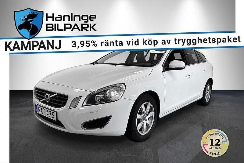 Vit Begagnad 2012 Volvo V60 Kombi | 139 900 kr (Marknadspris) - Bild 1/4