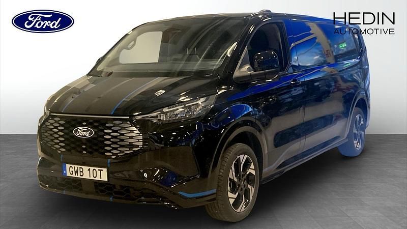 Svart Ny 2026 Ford E-Transit Van | 857 500 kr - Bild 1/4