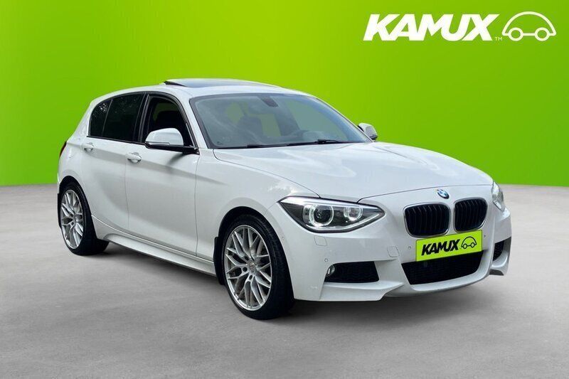 Vit Begagnad 2013 BMW 120 M Sport Halvkombi | 139 800 kr (Lite dyr) - Bild 1/4