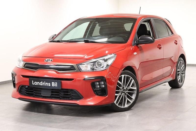 Röd Begagnad 2019 Kia Rio GT-Line Halvkombi | 149 000 kr (Marknadspris) - Bild 1/4