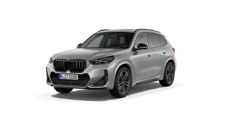 Grå Ny 2025 BMW X1 M Sport SUV | 731 000 kr - Bild 1/4