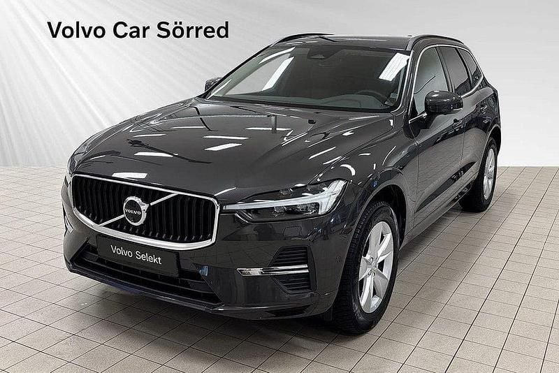 Grå Begagnad 2023 Volvo XC60 Core SUV | 439 900 kr (Bra pris) - Bild 1/3
