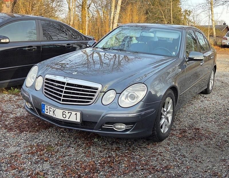 Begagnad Mercedes E220 170 HK (125 kW) 2007 Sedan