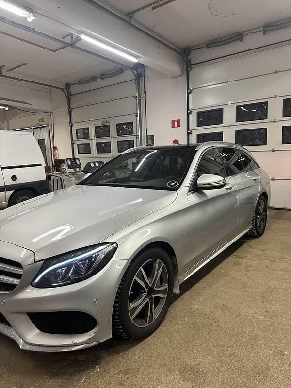 Begagnad Mercedes C220 170 HK (125 kW) 2018