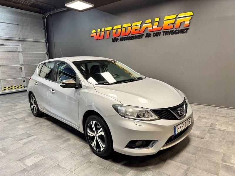 Silver Begagnad 2015 Nissan Pulsar Halvkombi | 119 900 kr (Marknadspris) - Bild 1/4