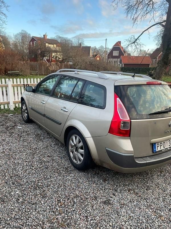Begagnad Renault Mégane II 112 HK (82 kW) 2007