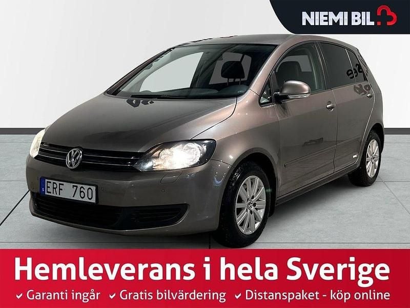 Brun Begagnad 2014 VW Golf Plus Cross S Minibuss | 99 900 kr - Bild 1/3