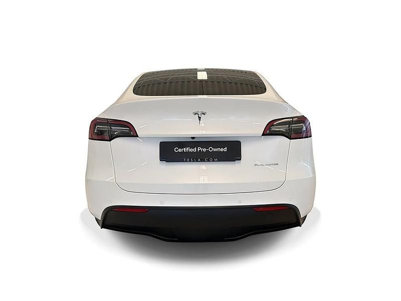 Begagnad Tesla Model Y Long Range AWD 378 kW (514 HK) 2022 Vit SUV