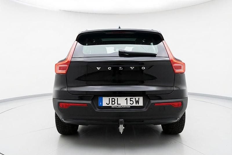 Begagnad Volvo XC40 Ultimate 185 kW (252 HK) 2022 Svart SUV