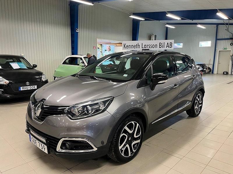 Flerfärgad (grå) Begagnad 2014 Renault Captur SUV | 115 000 kr (Marknadspris) - Bild 1/4