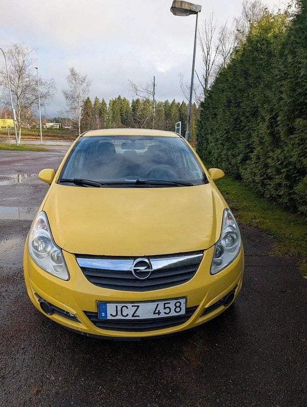 Gul Begagnad 2009 Opel Corsa Halvkombi | 20 500 kr (Superpris) - Bild 1/4