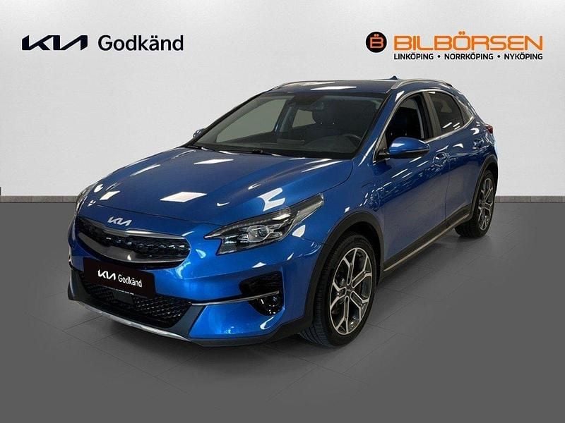 Blå Begagnad 2022 Kia XCeed Advance SUV | 269 900 kr (Marknadspris) - Bild 1/4