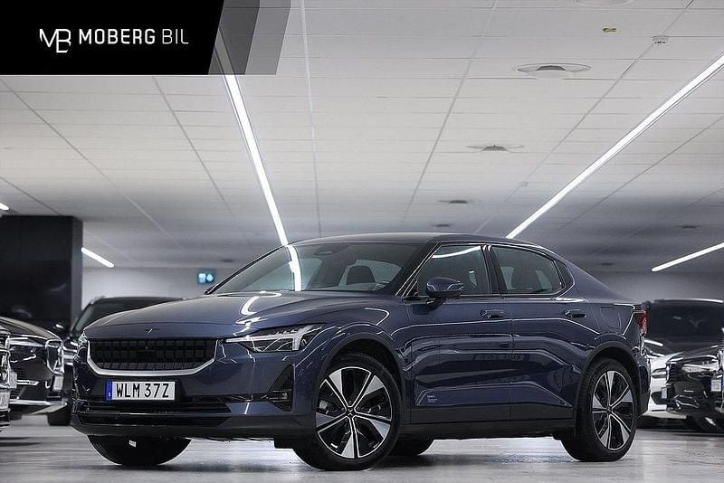 Mörkblå Begagnad 2023 Polestar 2 Pilot Halvkombi | 329 900 kr (Superpris) - Bild 1/2