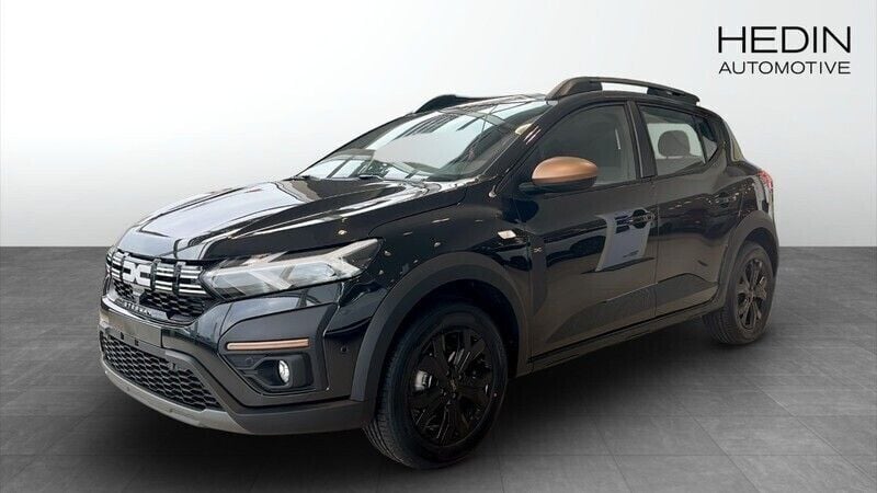 Svart (black) Ny 2025 Dacia Sandero Extreme Halvkombi | 256 200 kr (Lite dyr) - Bild 1/4