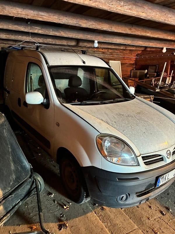 Begagnad Nissan Kubistar 84 HK (61 kW) 2007