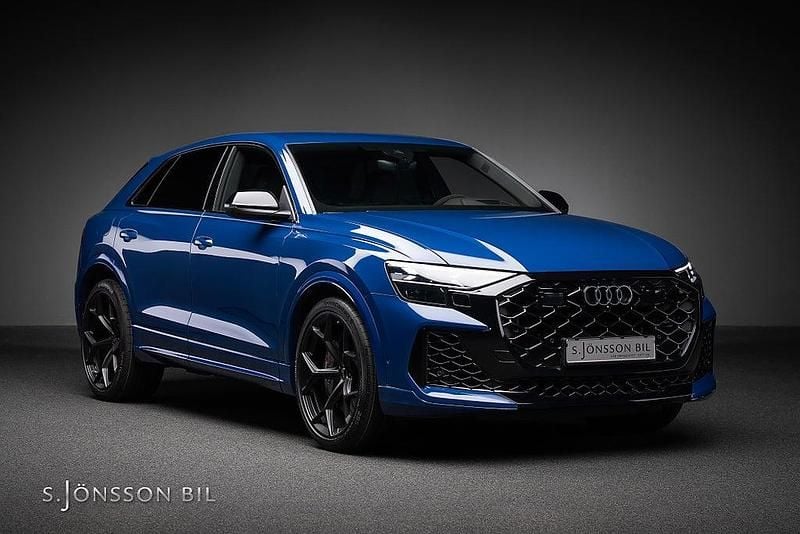 Begagnad Audi RS Q8 Performance 2025 SUV