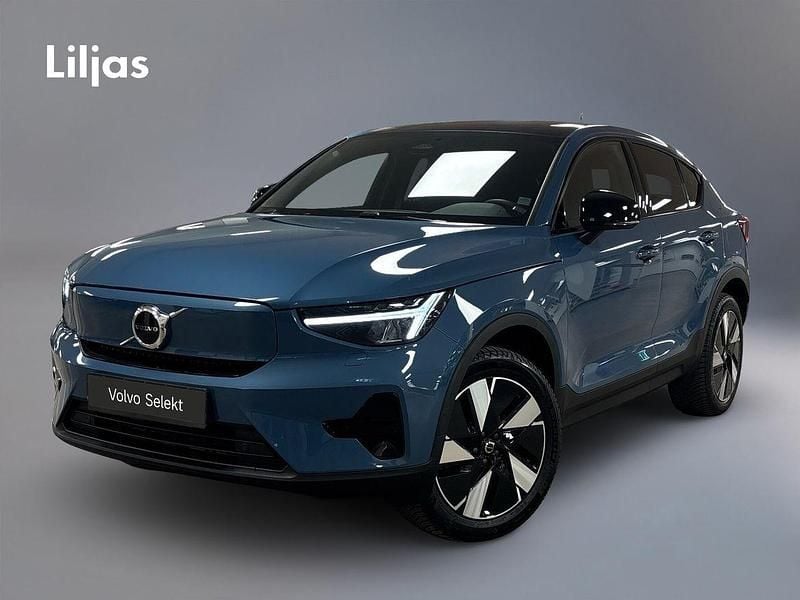 Blå Begagnad 2023 Volvo C40 Core SUV | 398 900 kr (Marknadspris) - Bild 1/3