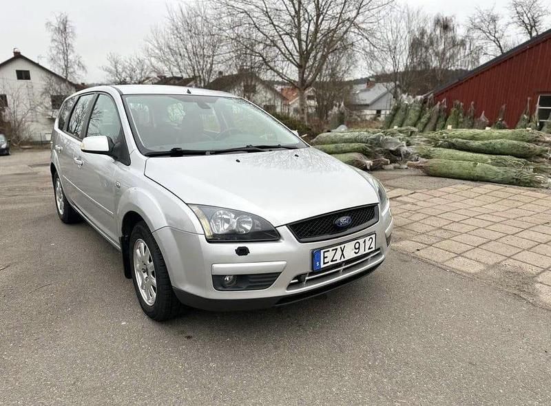 Begagnad 2007 Ford Focus Kombi | 18 000 kr (Marknadspris) - Bild 1/4