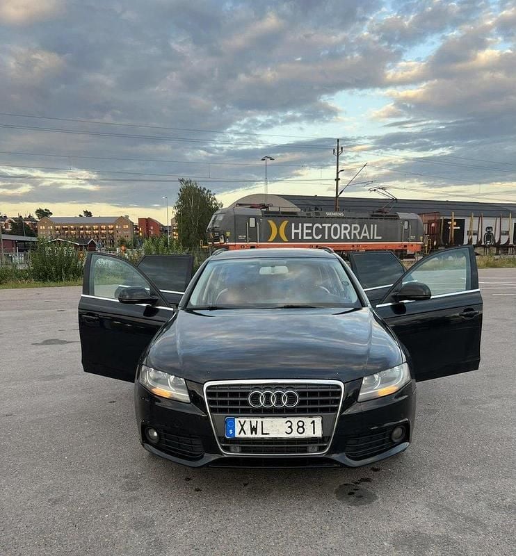 Svart Begagnad 2009 Audi A4 Ambiente Kombi | 55 000 kr (Bra pris) - Bild 1/4
