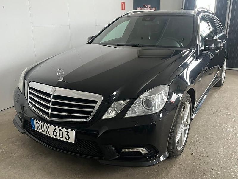 Begagnad Mercedes E220 AMG 170 HK (125 kW) 2010 Svart Kombi