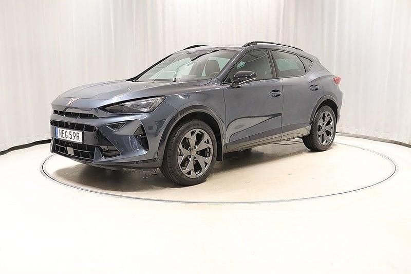 Mörkgrå Begagnad 2024 Cupra Formentor SUV | 318 900 kr (Lite dyr) - Bild 1/4