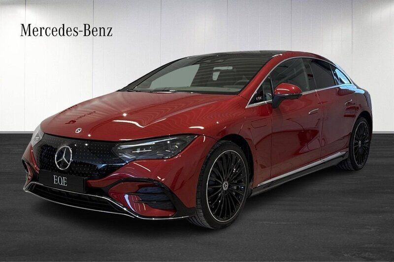 Röd (red) Ny 2025 Mercedes EQE350 AMG line Sedan | 886 450 kr (Lite dyr) - Bild 1/4