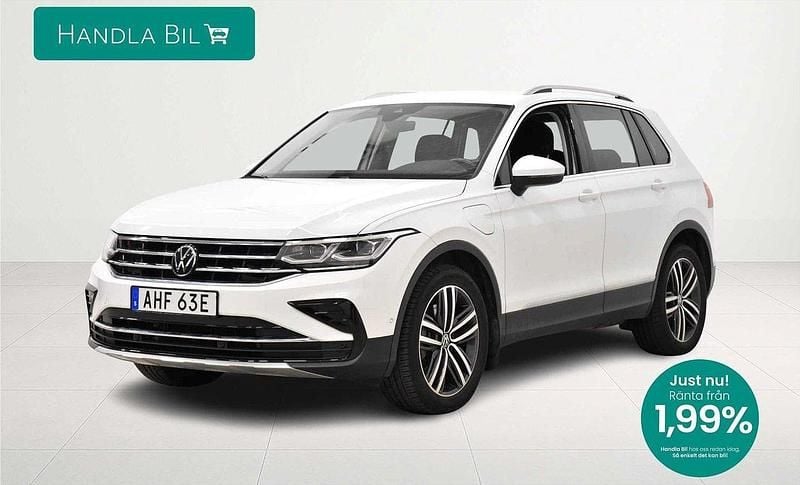 Vit Begagnad 2022 VW Tiguan Elegance SUV | 329 900 kr (Superpris) - Bild 1/3