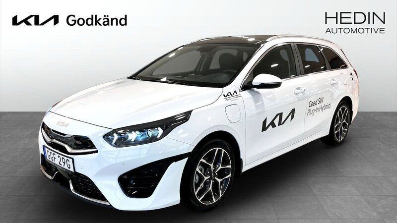 Vit Begagnad 2024 Kia Ceed Sportswagon Advance Kombi | 435 100 kr - Bild 1/4