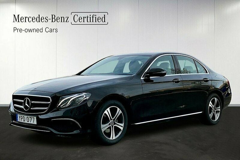 Svart Begagnad 2018 Mercedes E200 Sedan | 329 000 kr (Marknadspris) - Bild 1/4
