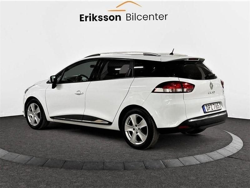Begagnad Renault Clio IV 90 HK (66 kW) 2015 Vit Kombi
