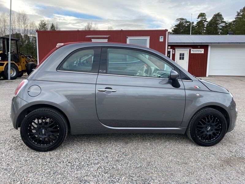 Grå Begagnad 2014 Fiat 500C Lounge Cab | 79 000 kr (Marknadspris) - Bild 1/4