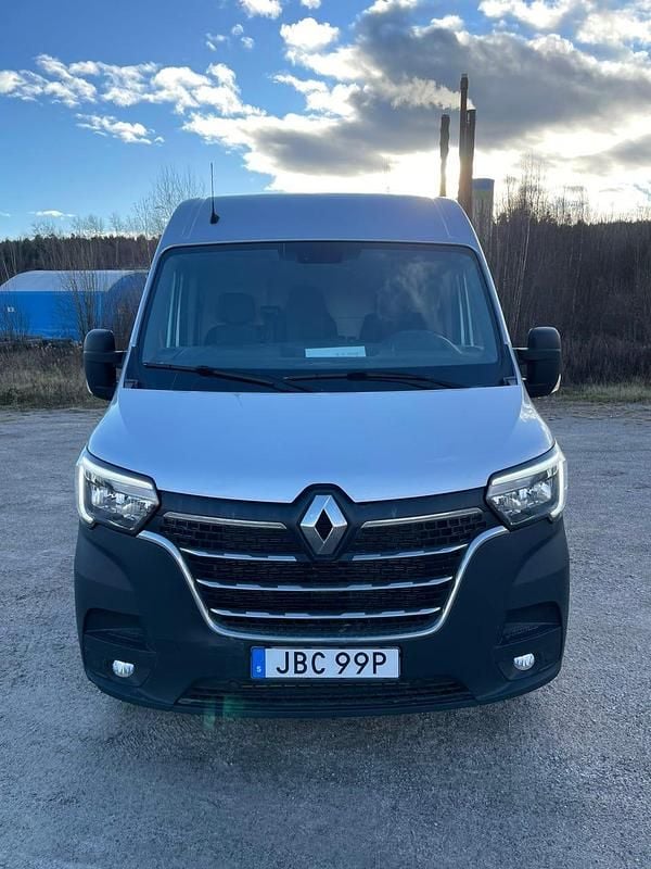 Begagnad Renault Master 150 HK (110 kW) 2021 Minibuss