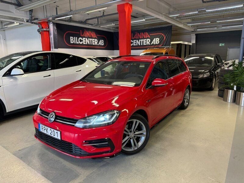 Röd Begagnad 2018 VW Golf VII R-line Kombi | 139 900 kr (Marknadspris) - Bild 1/4