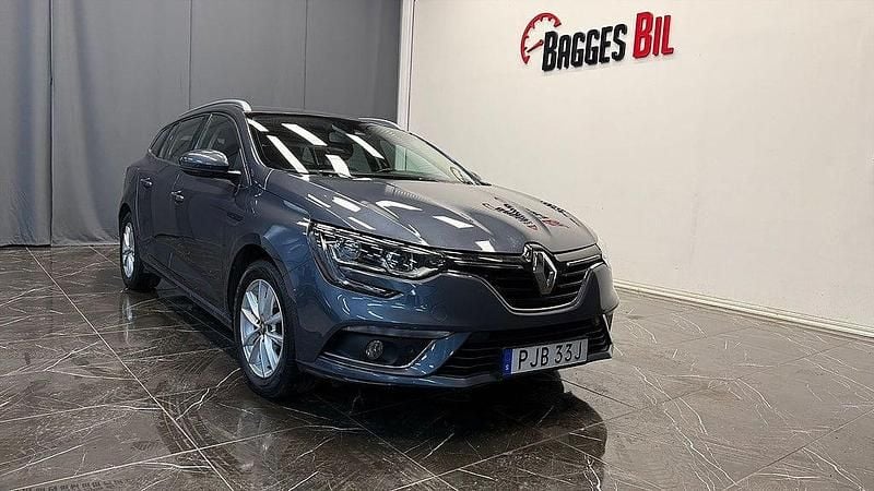 Grå Begagnad 2019 Renault Mégane GrandTour Kombi | 114 900 kr (Superpris) - Bild 1/4