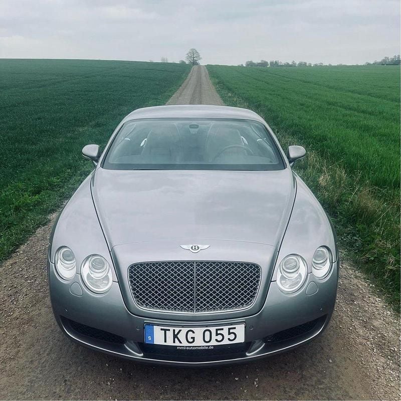 Begagnad Bentley Continental GT 560 HK (411 kW) 2007 Grå Sportkupé