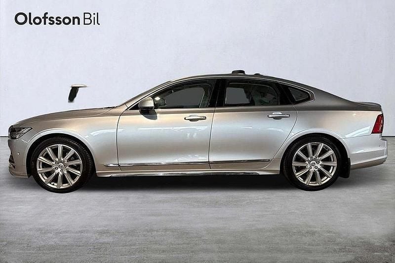 Silver Begagnad 2017 Volvo S90 Inscription Sedan | 269 000 kr (Bra pris) - Bild 1/4