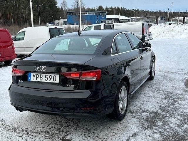 Begagnad Audi A3 Proline 150 HK (110 kW) 2018 Svart Sedan
