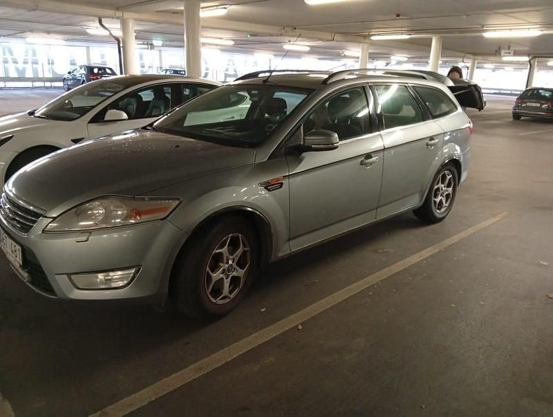 Begagnad 2010 Ford Mondeo Trend Kombi | 17 500 kr (Bra pris) - Bild 1/4