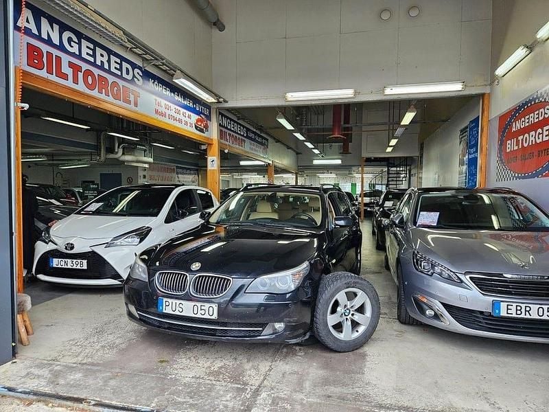 Svart Begagnad 2007 BMW 525 Kombi | 59 999 kr (Marknadspris) - Bild 1/4