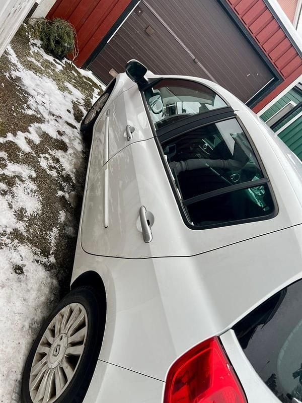 Begagnad Renault Clio R.S. 75 HK (55 kW) 2011 Halvkombi