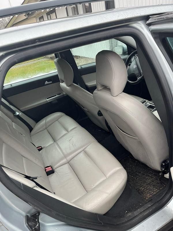 Begagnad Volvo V50 180 HK (132 kW) 2007 Kombi