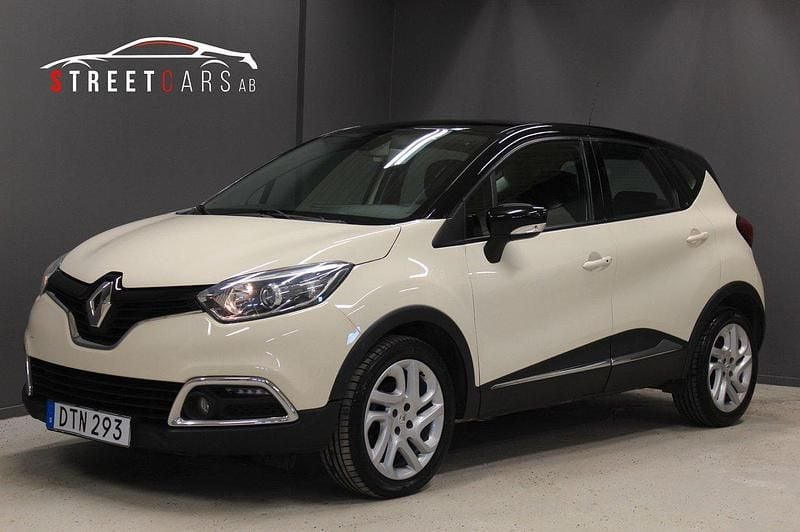 Vit Begagnad 2015 Renault Captur SUV | 119 000 kr (Marknadspris) - Bild 1/4