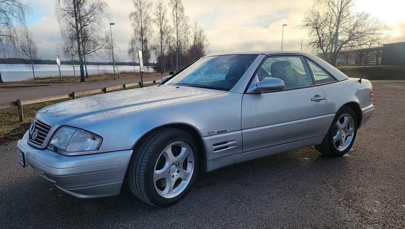 Begagnad 2000 Mercedes SL500 Cab | 380 000 kr - Bild 1/4