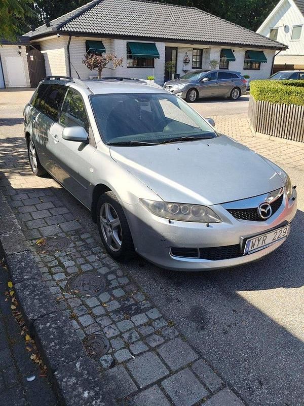 Grå Begagnad 2006 Mazda 6 Kombi | 13 500 kr (Superpris) - Bild 1/4