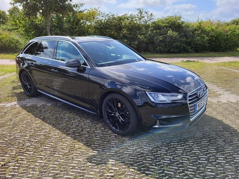 Svart Begagnad 2019 Audi A4 Proline Kombi | 250 000 kr (Marknadspris) - Bild 1/4