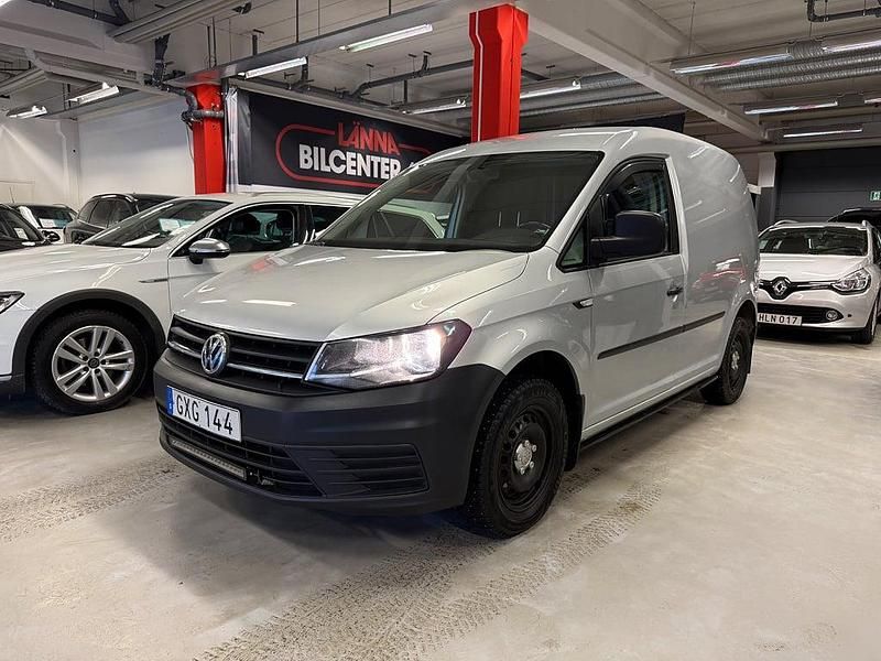 Begagnad VW Caddy 102 HK (75 kW) 2018 Silver Minibuss